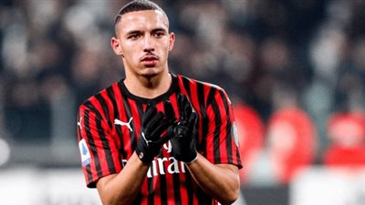 إسماعيل بن ناصر يعلق على استدعائه لكأس الأمم الإفريقية مع الجزائر