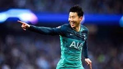 سون يعود لتدريبات توتنهام عقب تعافيه من الإصابة (صور)