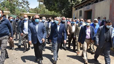 وزير النقل يشهد اختبارات برج إشارات سمالوط قبل دخوله الخدمة غدًا