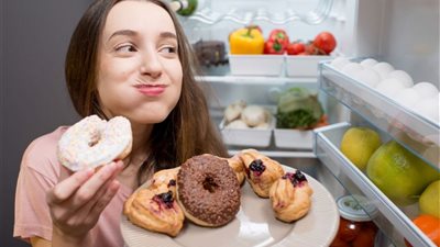 دراسة تحدد الكمية المطلوبة من السكريات يوميا