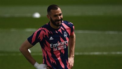 كريم بنزيما يحقق أفضل سلسلة تهديف متتالية مع ريال مدريد