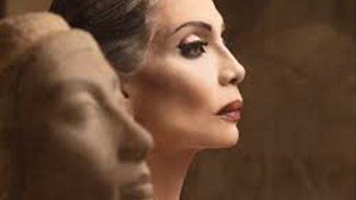 سبب غياب سوسن بدر عن موكب المومياوات الملكية