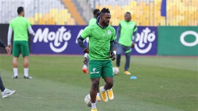 أوستين أموتو يعلن قيده في قائمة منتخب نيجيريا.. ويتمسك بالتجديد للمصري
