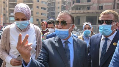 محافظ الإسكندرية يناشد المواطنين الالتزام بالإجراءات الاحترازية: أعداد مصابي كورونا تتزايد بسرعة