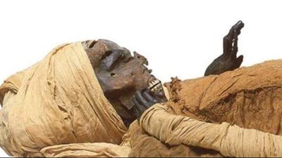 أول شهيد مصري.. لماذا تقدم سقنن راع موكب المومياوات الملكية ؟