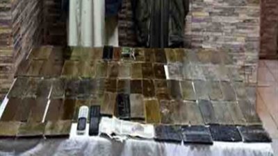 سقوط شخصين بحوزتهما 84 طربة حشيش بـ 600 ألف جنيه بأسيوط 