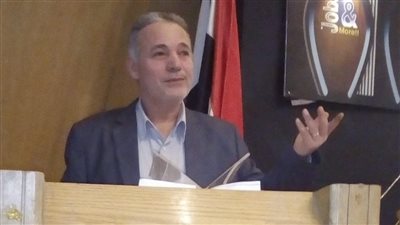 مَنْطِقُ الإيمان.. قصة شاعرة لمحمد الشحات محمد