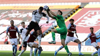 تعادل سلبي يسيطر على الشوط الأول من مواجهة أستون فيلا وإيفرتون في الدوري الإنجليزي