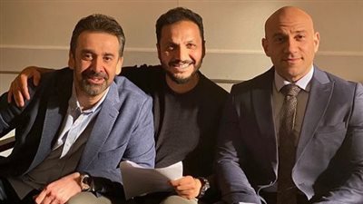 بيتر ميمي ينشر صورة من كواليس 