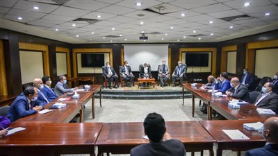 وزيرة الصحة: إلحاق مدربي الإسعاف ومديري الرعاية العاجلة ببرامج الطوارئ في الزمالة المصرية