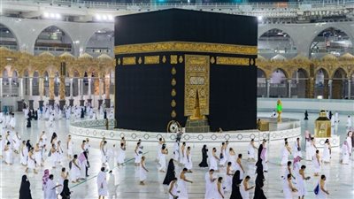 السعودية: إلغاء شرط الـ15 يومًا للحصول على تصاريح العمرة