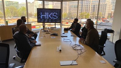 وزير الإسكان: توفير خدمات على أعلى مستوى فى مدننا الجديدة