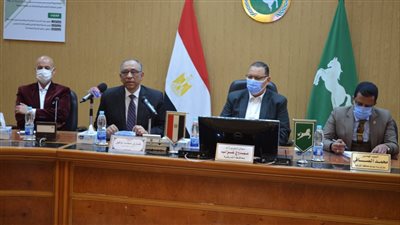 نائب وزير الصحة يستعرض أهم المؤشرات الخاصة بالمشكلة السكانية في الشرقية