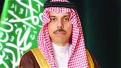 وزير الخارجية السعودي يصل القاهرة لترؤس اجتماع وزاري بشأن غزة