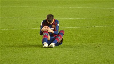 برشلونة يكشف تشخيص إصابة بيكيه أمام أتلتيك بلباو 