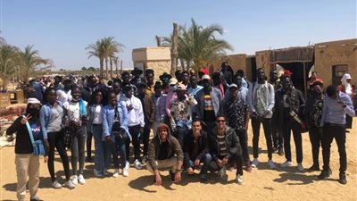 رابطة شباب الصفوة الأفارقة بمكتبة الإسكندرية يزورون محمية وادي الريان
