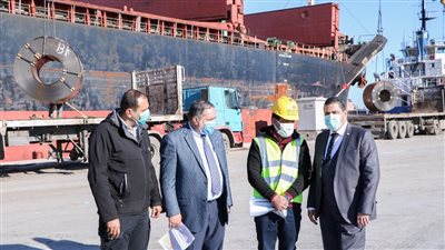 ميناء دمياط: ارتفاع رصيد صومعة الحبوب والغلال للقطاع العام إلى 62120 طنًّا