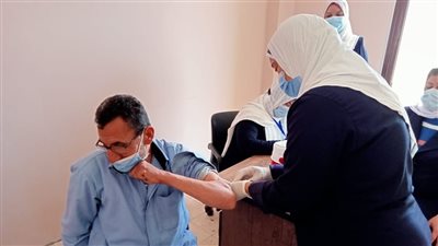 الصحة: 14 مركزًا لتطعيم المواطنين بلقاح كورونا في الشرقية (صور)