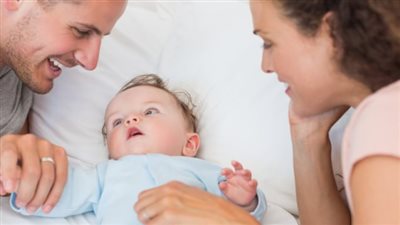 كيفية اختيار اسم المولود الجديد طبقًا لصفات برجه الفلكي؟