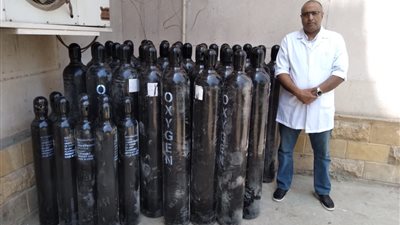 بيت الزكاة يتبرع بـ50 أسطوانة أكسجين لصالح مستشفى القرنة بالأقصر