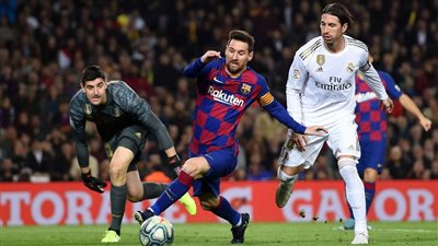 الاتحاد الإسباني يعلن حكام كلاسيكو ريال مدريد وبرشلونة 