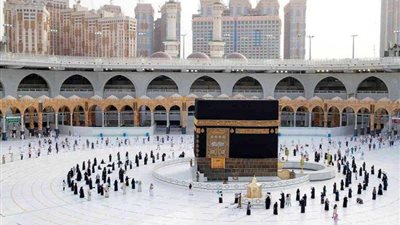 السعودية تعلن فرض غرامة 10 آلاف ريال لغير حاملي تصريح أداء العمرة خلال رمضان