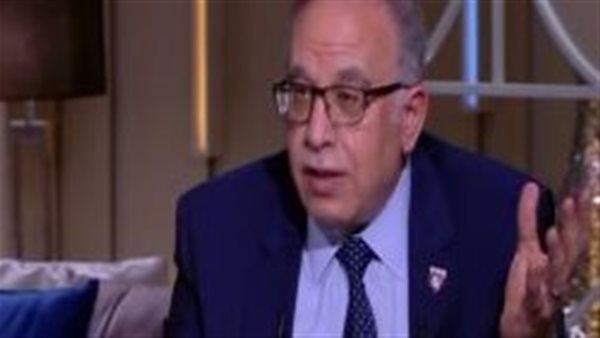  الدكتور أسامة حمدي