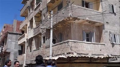 محافظ الإسكندرية: نستهدف ترميم 54 عقارا آيلا للسقوط.. ولدينا حصر دقيق بالأعداد