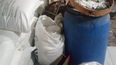 شرطة المسطحات المائية والبيئة بالقليوبية تضبط 3 مصانع غير مرخصة 