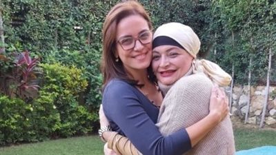 ريهام عبد الغفور تهنئ شقيقتها في عيد ميلادها: 