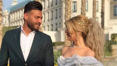 لاعبو الزمالك والجهاز الفني يهنئون 