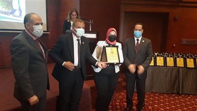 مستقبل وطن بالإسكندرية يكرم الأطقم الطبية بالمحافظة على جهودهم في مواجهة كورونا