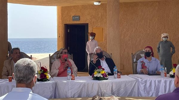 وزيرة البيئة