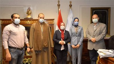 محافظ أسيوط يلتقي بأعضاء مجلس النواب لحل المشكلات ودعم مشروعات التنمية