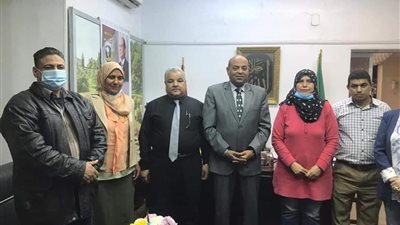 تعليم المنيا تناقش السلوكيات المهنية لمديري المدارس