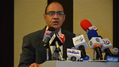 اللجنة العلمية لمواجهة كورونا: احذروا.. الفترة المقبلة حرجة