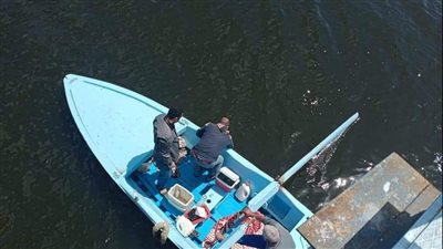 للتأكد من صلاحيتها.. سحب عينات من مآخذ عمليات مياه الشرب بالبحيرة