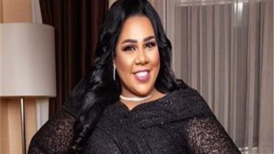 الاستماع لـ أقوال الفنانة شيماء سيف في بلاغها ضد سائق بإتلاف سيارتها