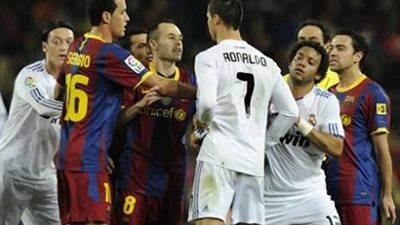 قبل مواجهة الليلة.. الجانب السيئ في الكلاسيكو بين ريال مدريد وبرشلونة (فيديو)
