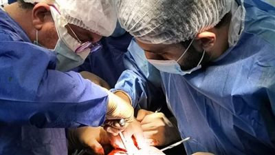 نجاح عملية تغيير وتركيب مفصل بمنظومة التأمين الصحي الشامل ببورسعيد (صور)