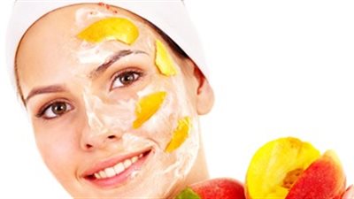 طُرق استخدام ماسك الخوخ لتفتيح البشرة والقضاء على التجاعيد