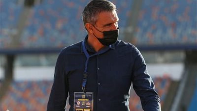 حاصد الذهب.. الاتفاق السعودي يتغنى بمدربه الجديد كارتيرون