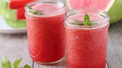فوائد العصير الأحمر