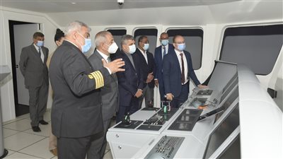 الفريق أسامة ربيع يستقبل وفداً رفيع المستوى من الأكاديمية العربية للعلوم والتكنولوجيا