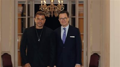 عمرو دياب يتألق في حفل السفارة الفرنسية (صور)