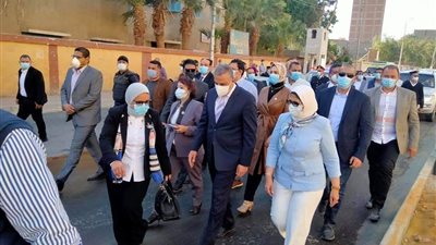 وزيرة الصحة تزور 4 مستشفيات عزل بسوهاج وتلغي زيارتها لأخرى