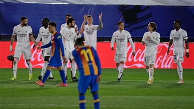 في غياب ميسي.. لاعبون ينتظر الجمهور تألقهم في كلاسيكو ريال مدريد وبرشلونة