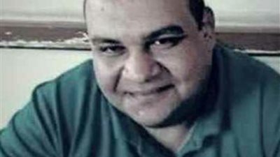 بالاستشارات الطبية المجانية.. طبيب مسيحي بالمنيا يشارك المسلمين شهر رمضان (فيديو)