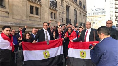 الاتحاد العام للمصريين بفرنسا ينظم وقفة سلمية للدفاع عن موقف مصر في أزمة سد النهضة
