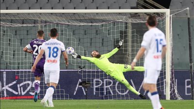 أتالانتا يفوز على فيورنتينا بثلاثية في الدوري الإيطالي